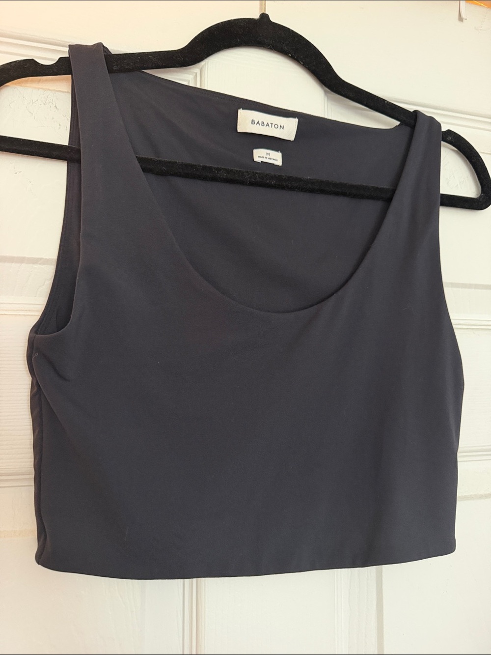 Aritzia contour cropped tank
